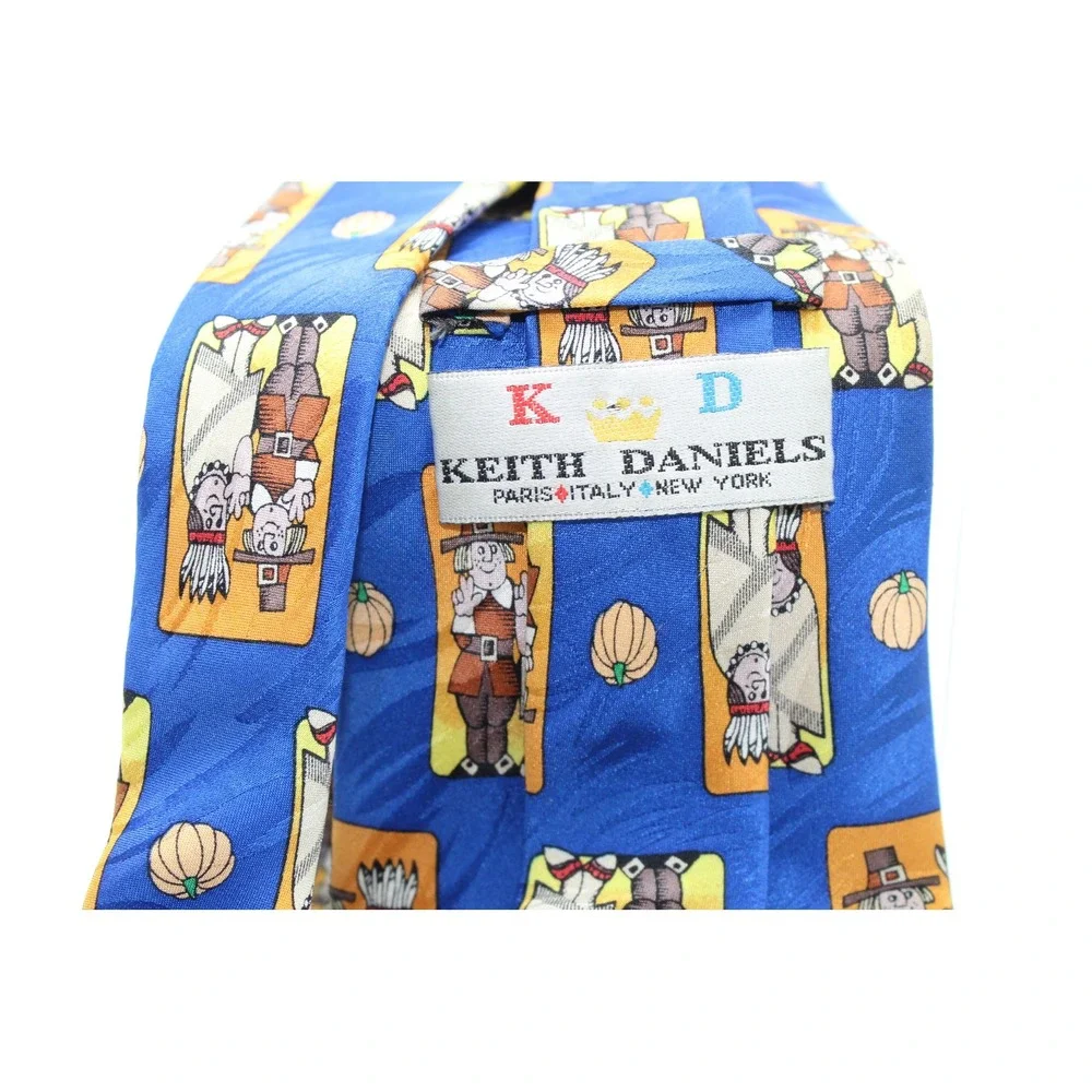 Keith Daniels Mens Blue Silk Thanksgiving Pilgrim Pumpkin Holiday Necktie T6
